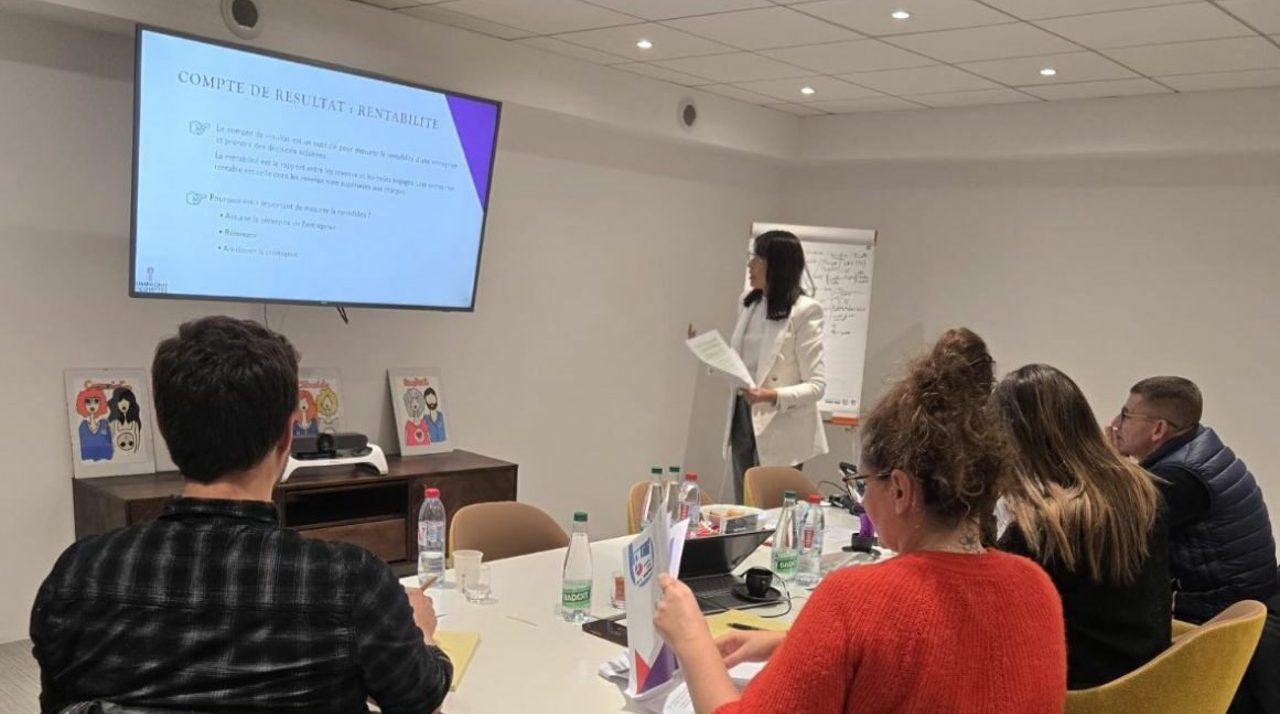 Session de formation dans les locaux du cabinet
